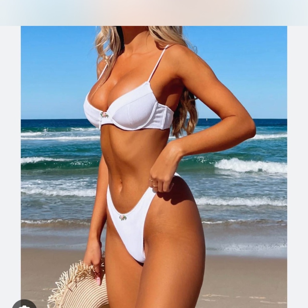 New White Bikini Set